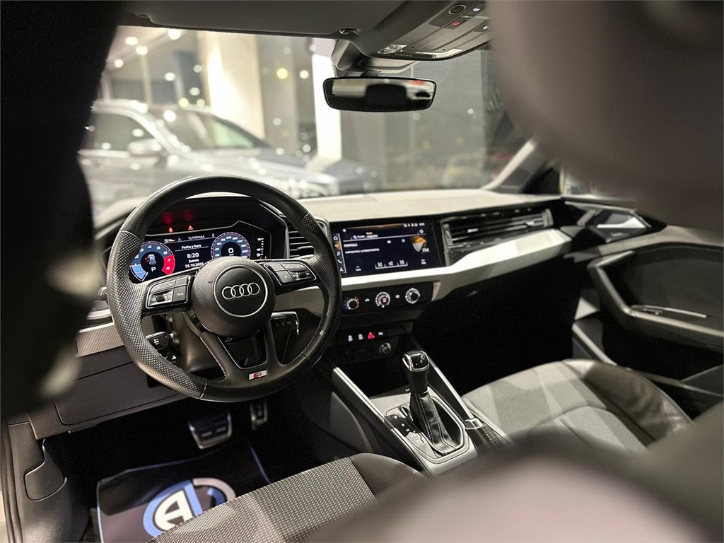 Foto 31 AUDI A1 25 TFSI S LINE AUTOMÁTICO – 2023