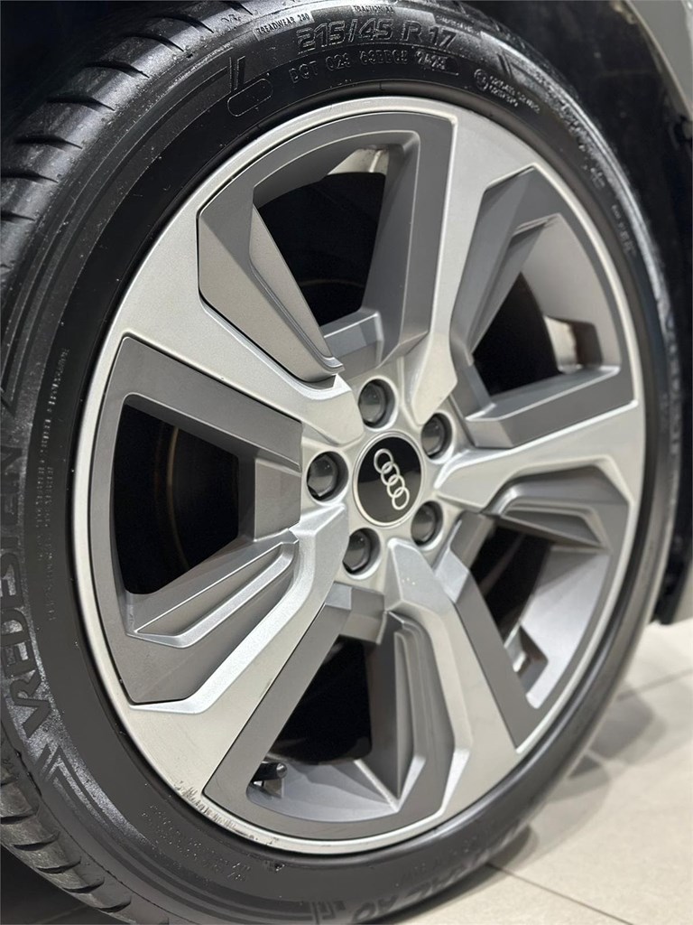 Foto 36 AUDI A1 25 TFSI S LINE AUTOMÁTICO – 2023