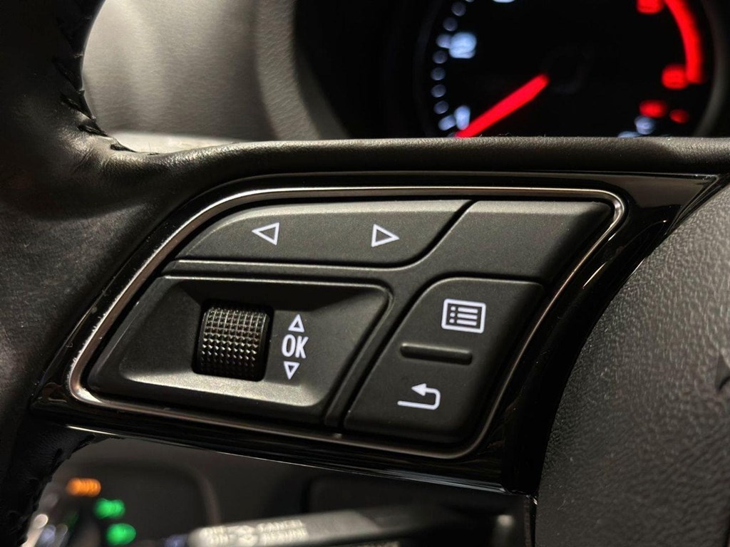 Foto 12 AUDI A3 30 TDI S tronic Sportback