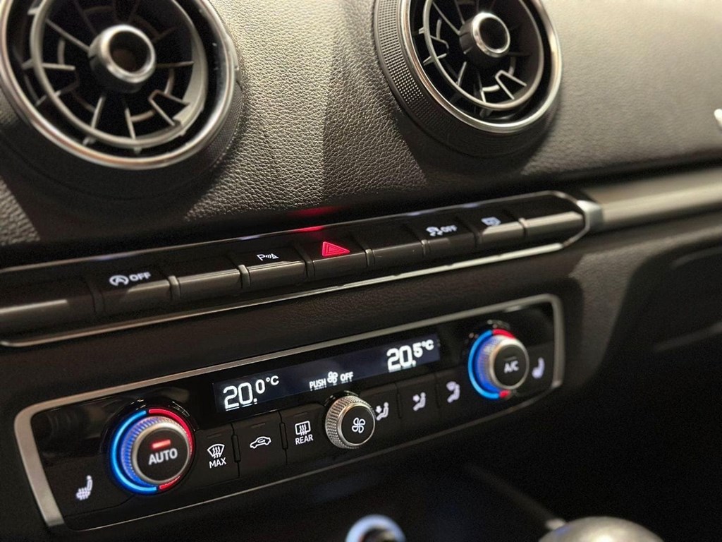 Foto 14 AUDI A3 30 TDI S tronic Sportback