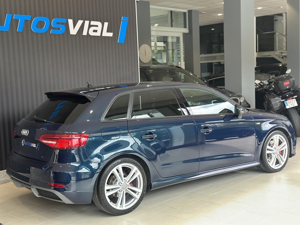Foto 3 AUDI A3 Sportback 35 TDI S tronic