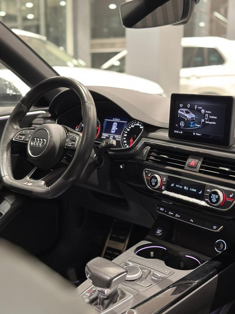 Foto 10 AUDI A4 AVANT 2.0 TDI 190 CV S TRONIC S LINE  2017 176.589 KM