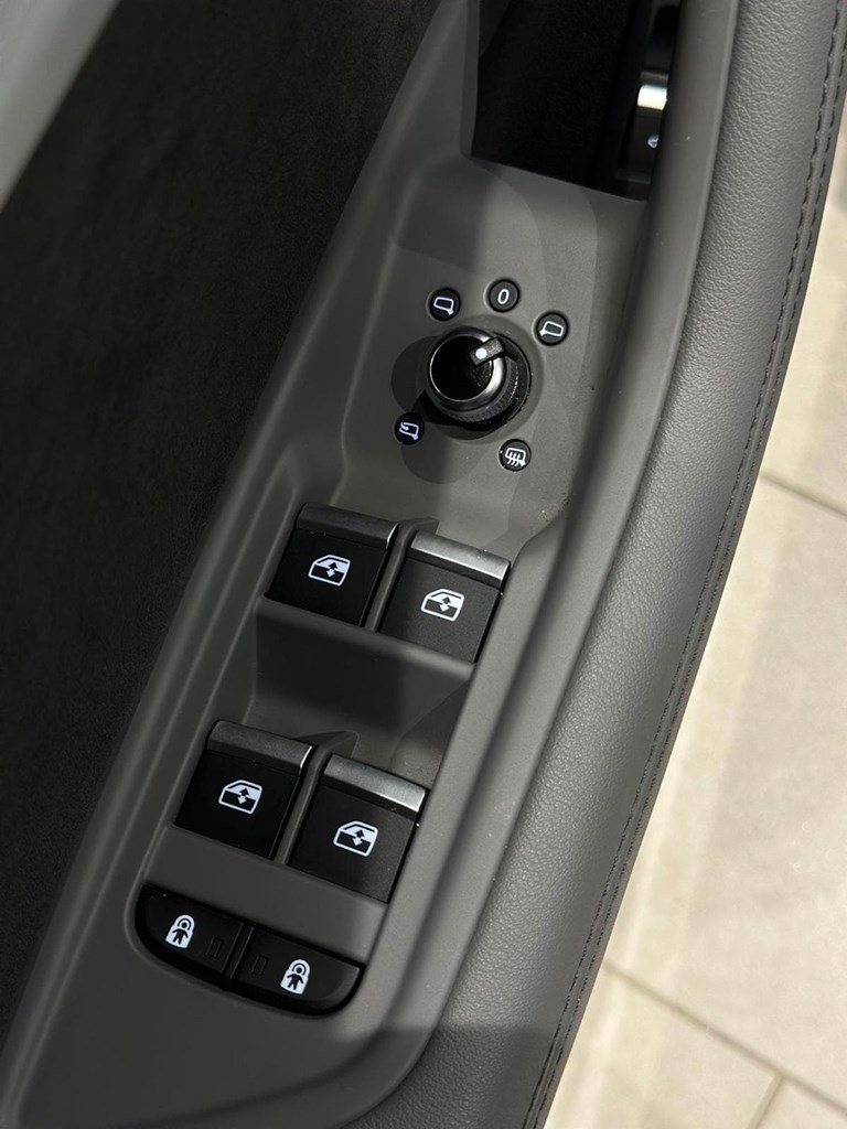 Foto 19 AUDI A4 AVANT 2.0 TDI S TRONIC S LINE | AÑO 2020 | 74.954 km