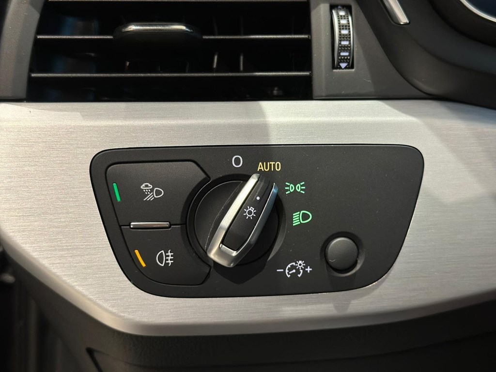 Foto 23 AUDI A4 AVANT 2.0 TDI S TRONIC S LINE | AÑO 2020 | 74.954 km