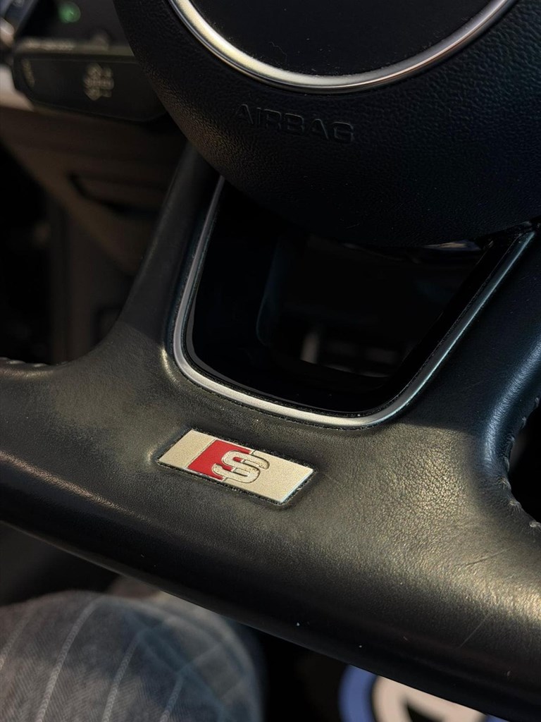 Foto 22 Audi A4 Avant S line