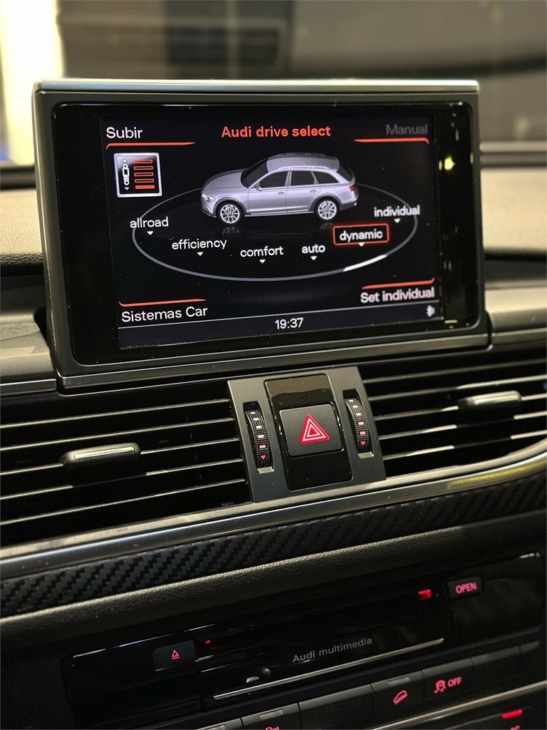 Foto 20 AUDI A6 allroad quattro 3.0 TDI quattro S tronic