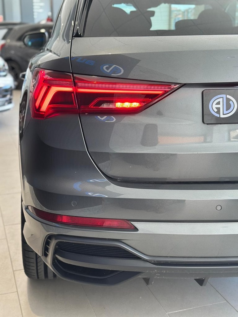 Foto 24 AUDI Q3 S line 35 TDI S tronic