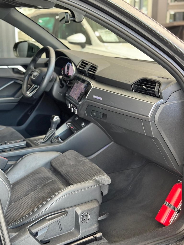 Foto 25 AUDI Q3 S line 35 TDI S tronic