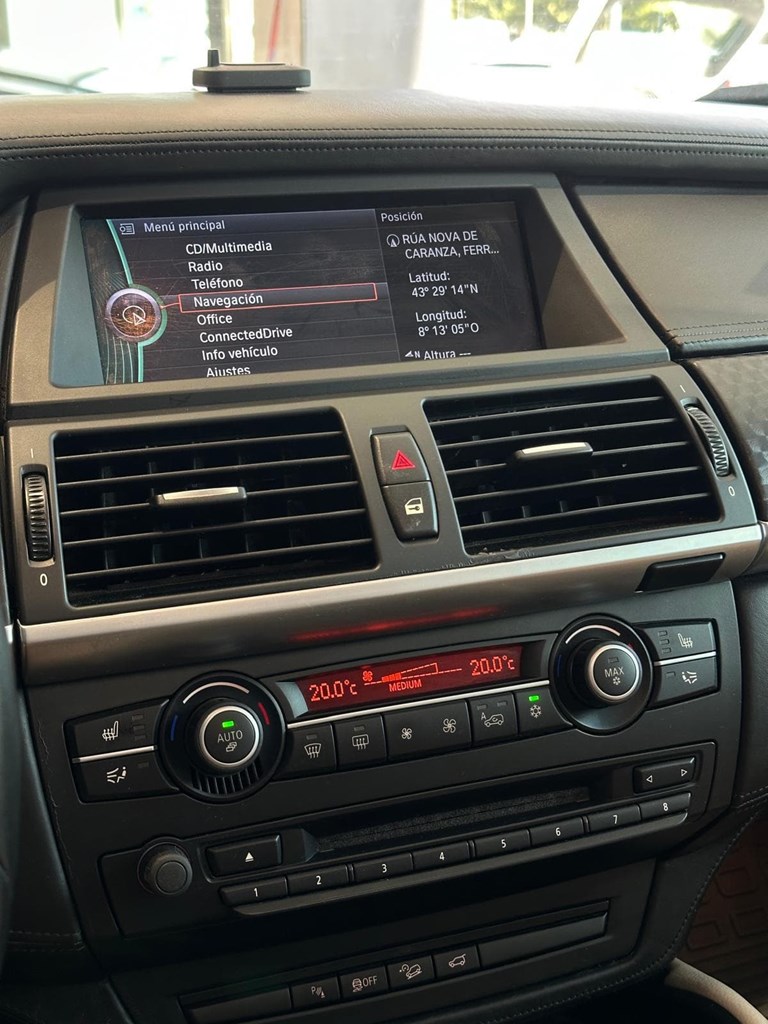 Foto 10 BMW X6 xDrive30d