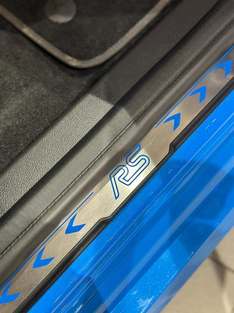 Foto 20 FORD FOCUS RS · 350 CV · AWD · MARZO 2018 