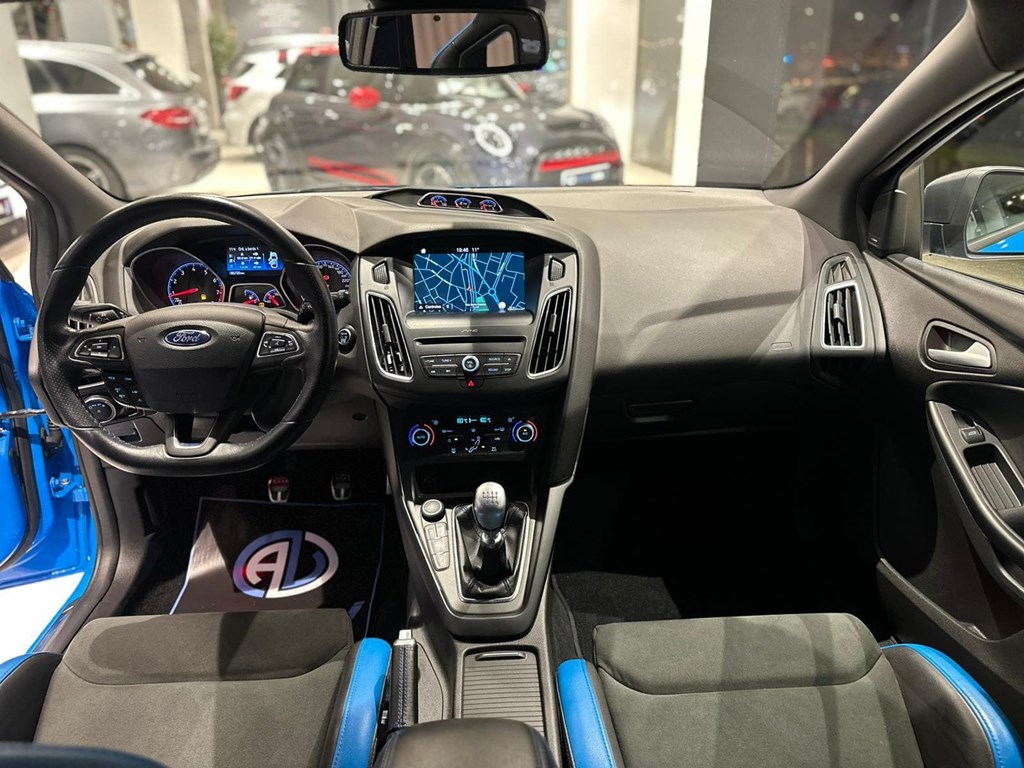 Foto 38 FORD FOCUS RS · 350 CV · AWD · MARZO 2018 