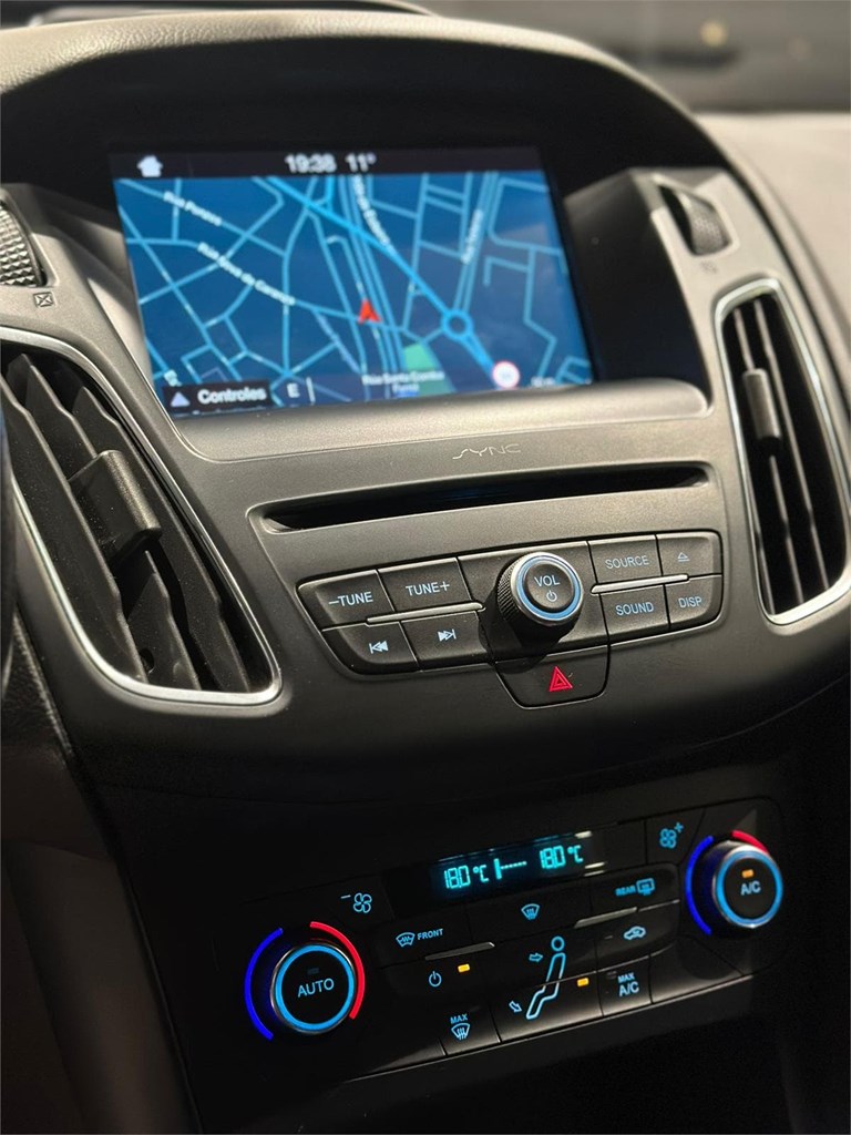 Foto 42 FORD FOCUS RS · 350 CV · AWD · MARZO 2018 