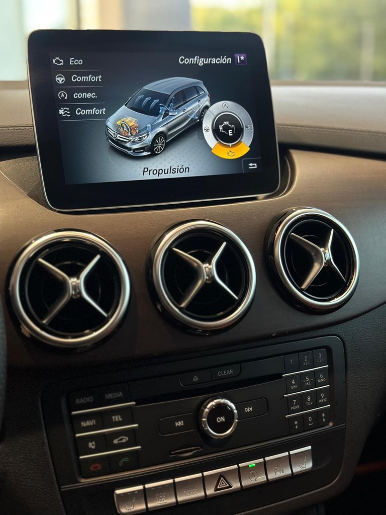 Foto 10 MERCEDES B200d