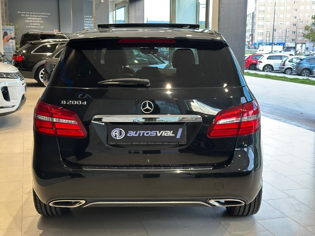 Foto 3 MERCEDES B200d