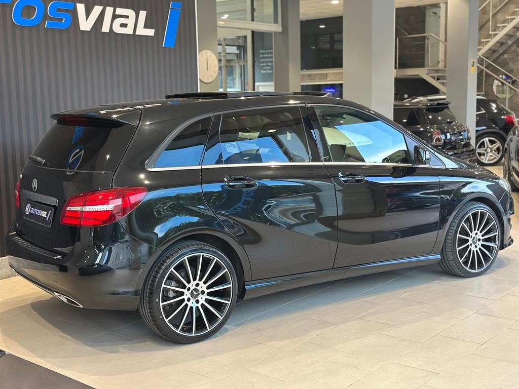 Foto 4 MERCEDES B200d