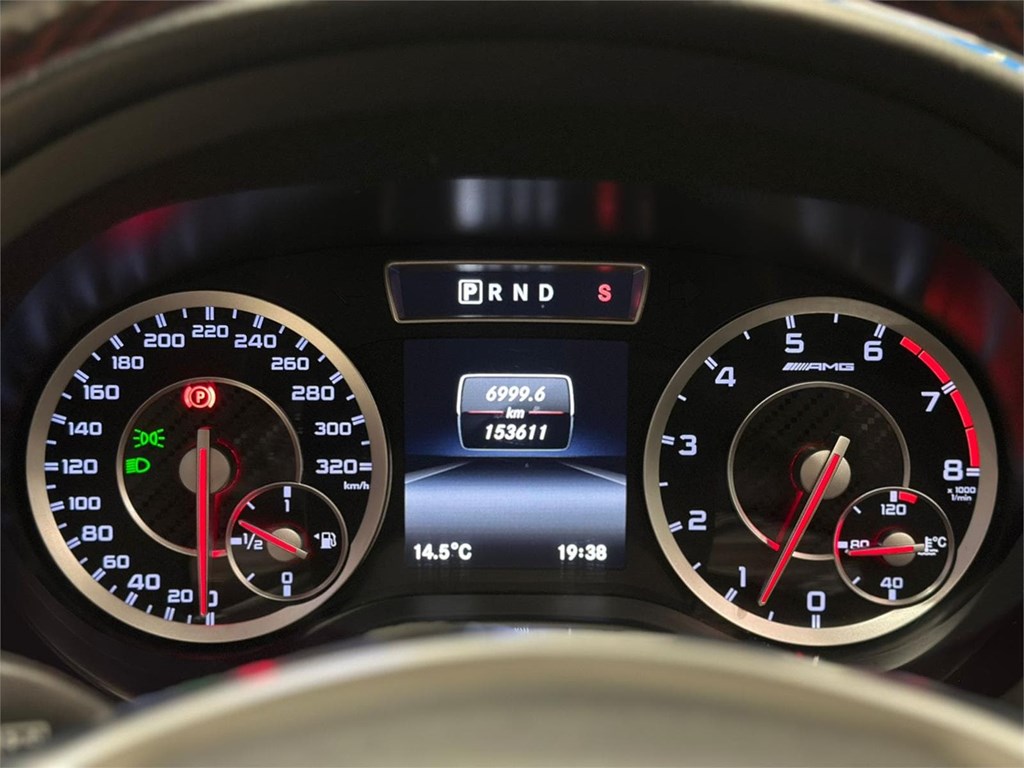 Foto 23 MERCEDES BENZ A45 AMG