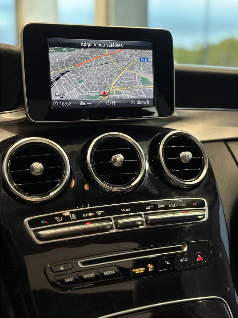 Foto 11 MERCEDES-BENZ  C220 D