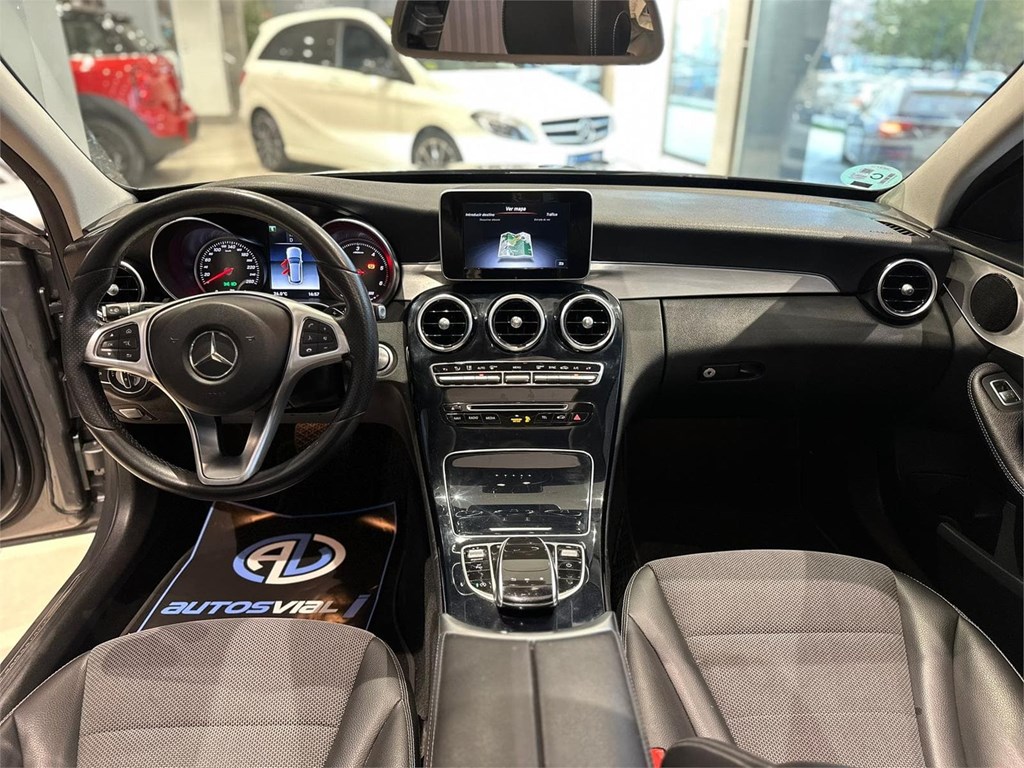 Foto 18 MERCEDES-BENZ  C220 D