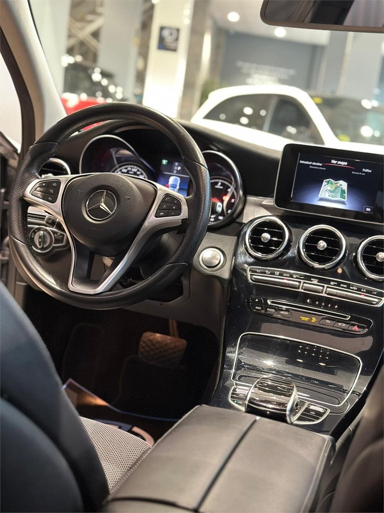 Foto 19 MERCEDES-BENZ  C220 D