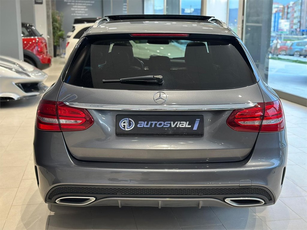 Foto 6 MERCEDES-BENZ  C220 D