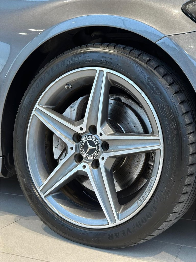 Foto 9 MERCEDES-BENZ  C220 D