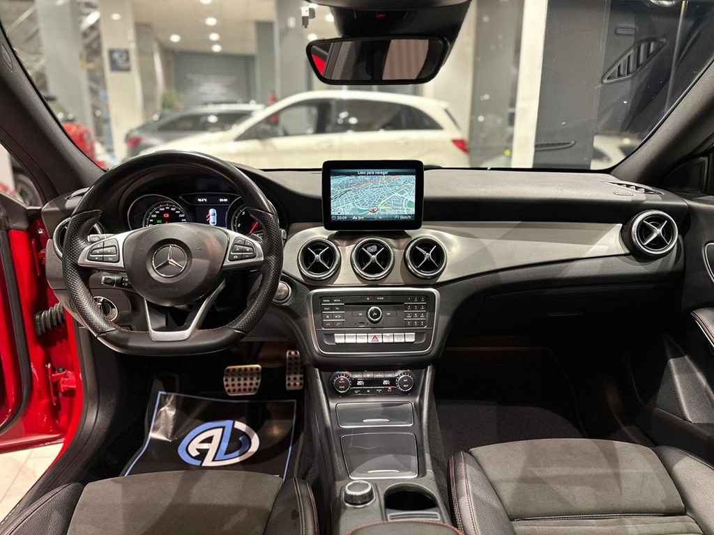 Foto 10 Mercedes-Benz CLA 220d AMG Line Automático – 177 CV