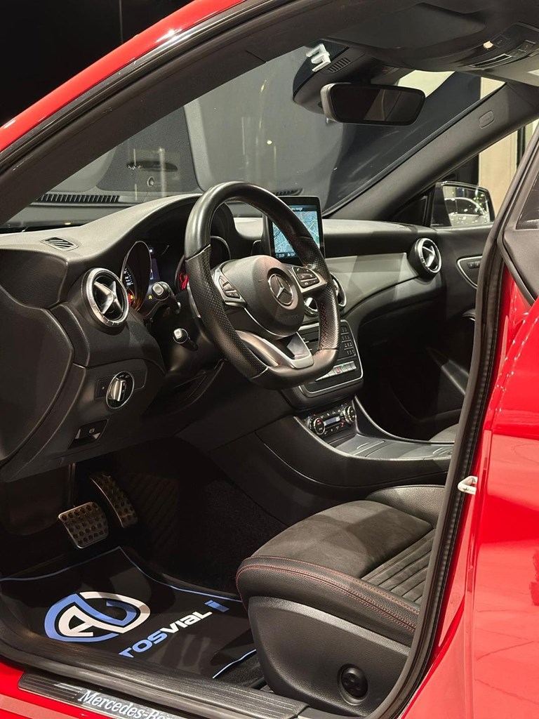 Foto 22 Mercedes-Benz CLA 220d AMG Line Automático – 177 CV