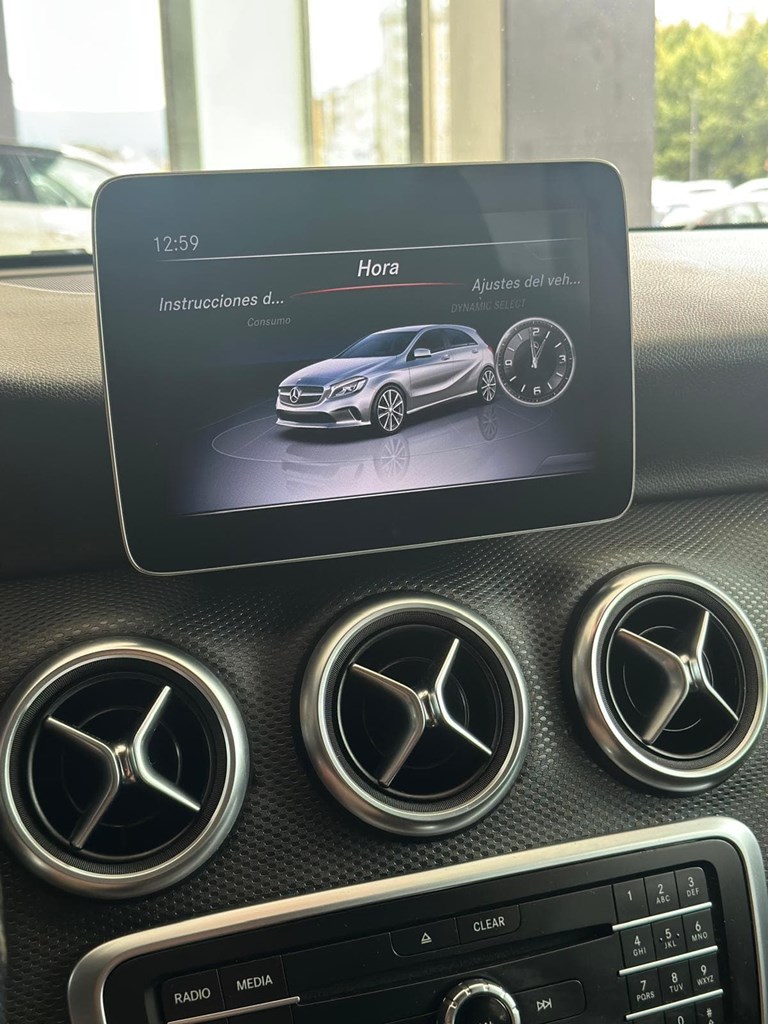 Foto 11 MERCEDES-BENZ Clase  A 200 d