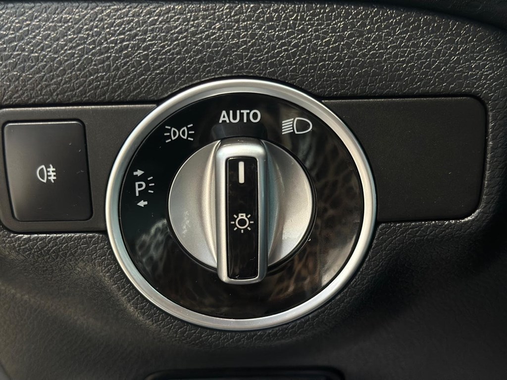 Foto 19 MERCEDES-BENZ Clase  A 200 d