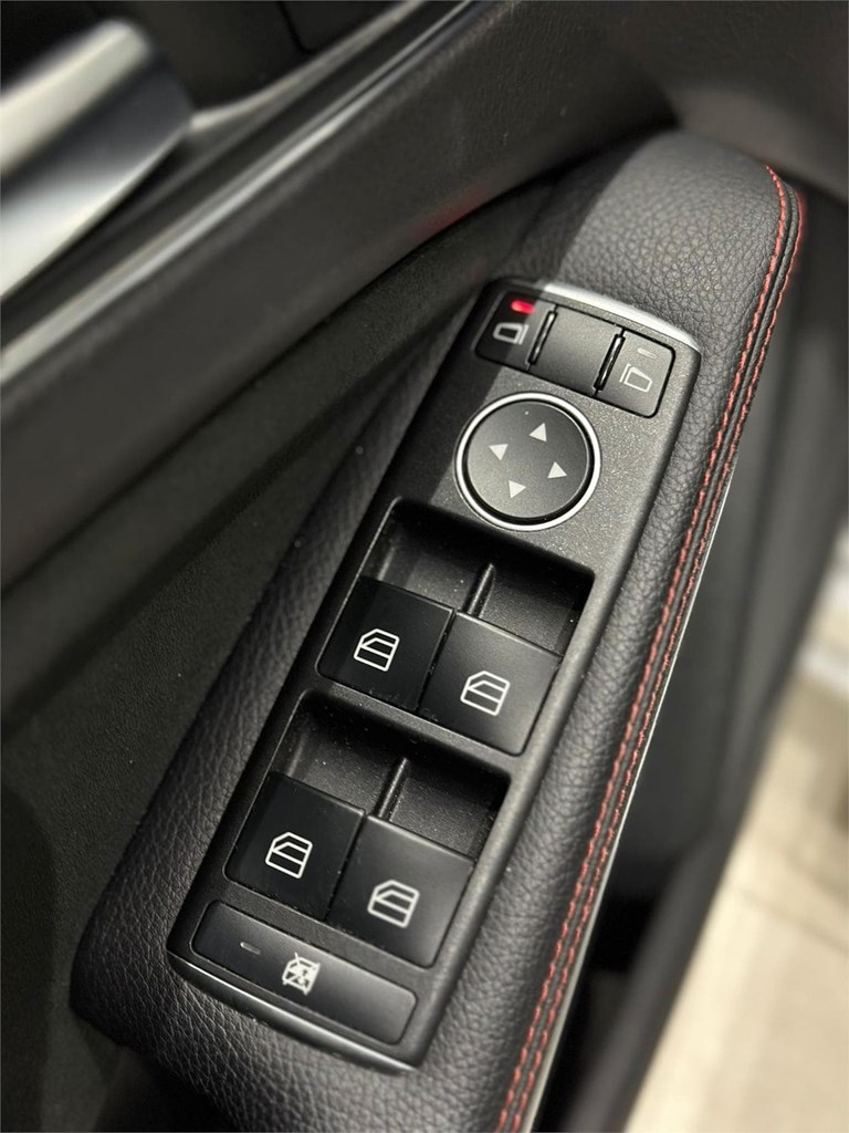 Foto 13 Mercedes-Benz Clase A 200 d