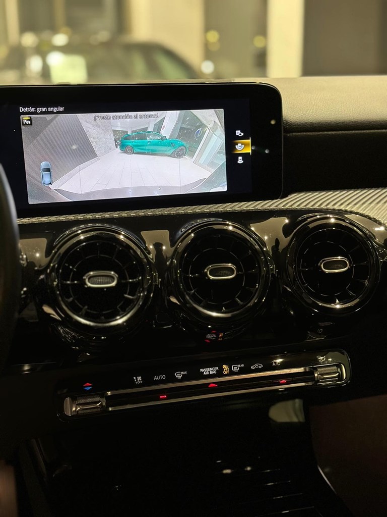 Foto 9 Mercedes-Benz Clase A 200d 