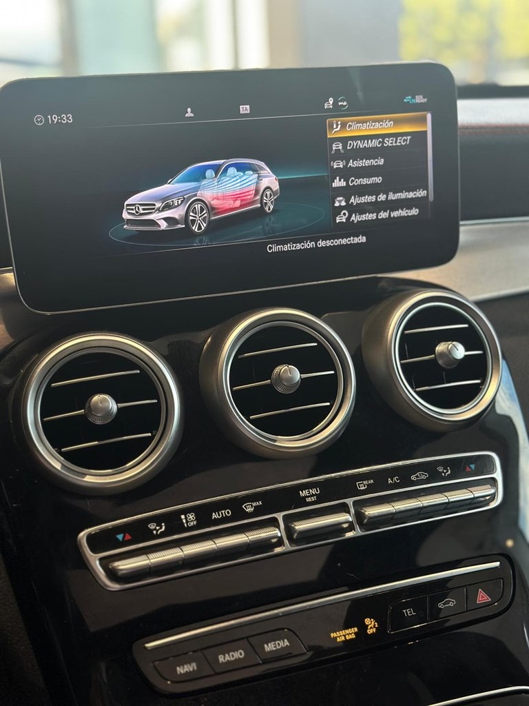 Foto 16 MERCEDES-BENZ Clase C 43 4MATIC Estate
