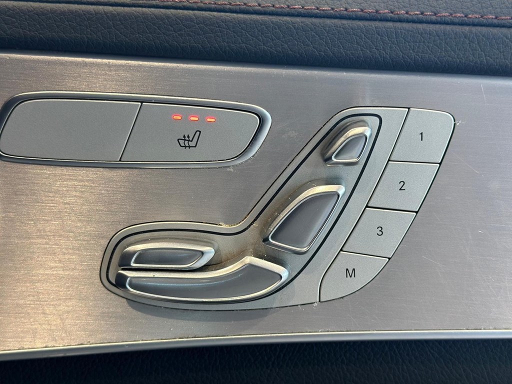 Foto 39 MERCEDES-BENZ Clase C 43 4MATIC Estate