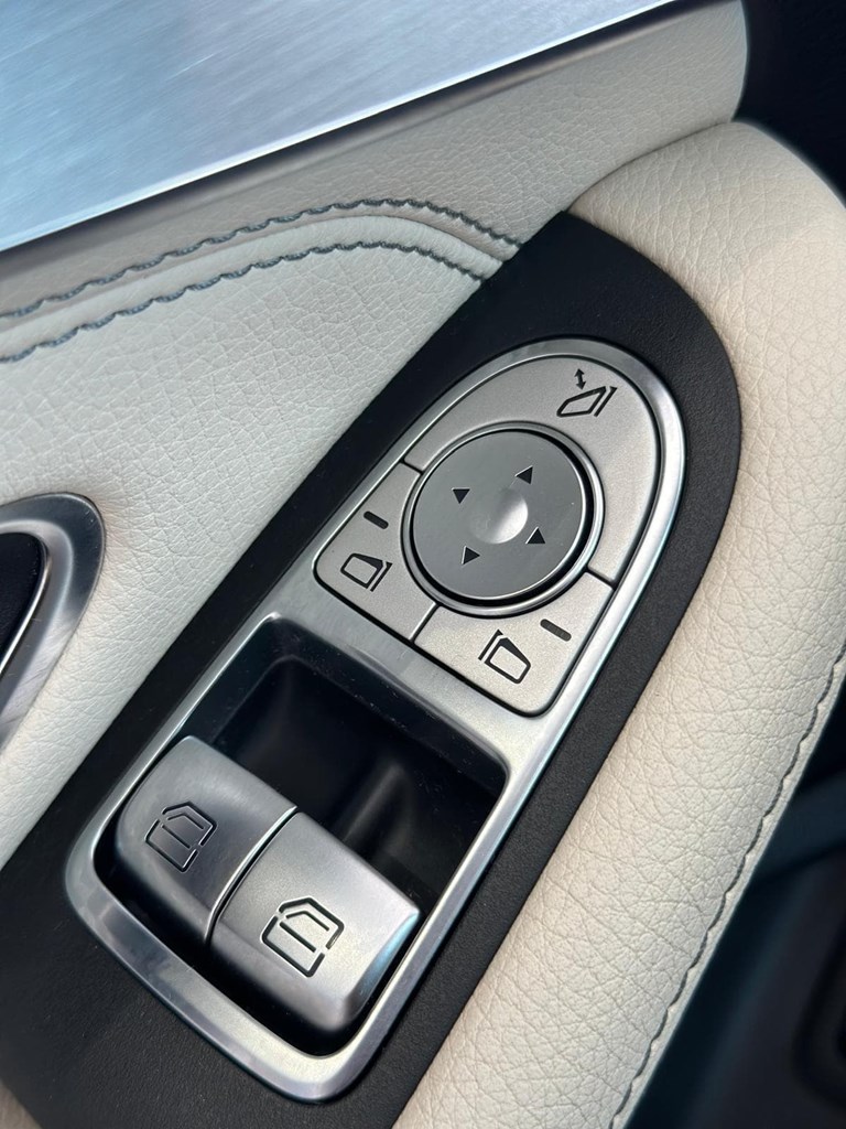 Foto 19 MERCEDES-BENZ Clase C Coupe MercedesAMG C 43 4MATIC