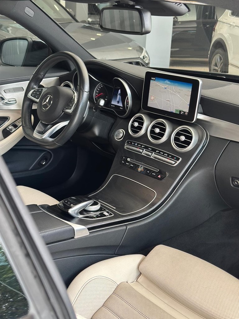 Foto 27 MERCEDES-BENZ Clase C Coupe MercedesAMG C 43 4MATIC