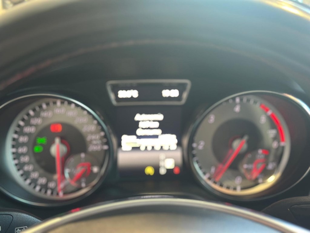 Foto 13 MERCEDES-BENZ Clase CLA  200 d AMG Line Shooting Brake