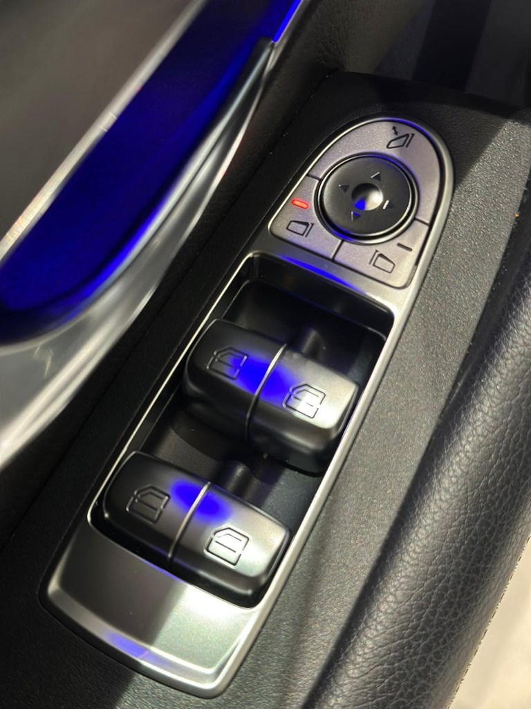 Foto 16 Mercedes-Benz Clase E 220d Coupé Automático | 2018