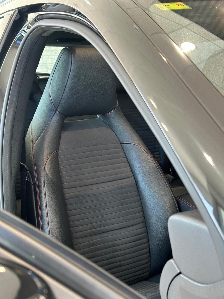 Foto 24 MERCEDES-BENZ Clase GLA 200 d AMG Line