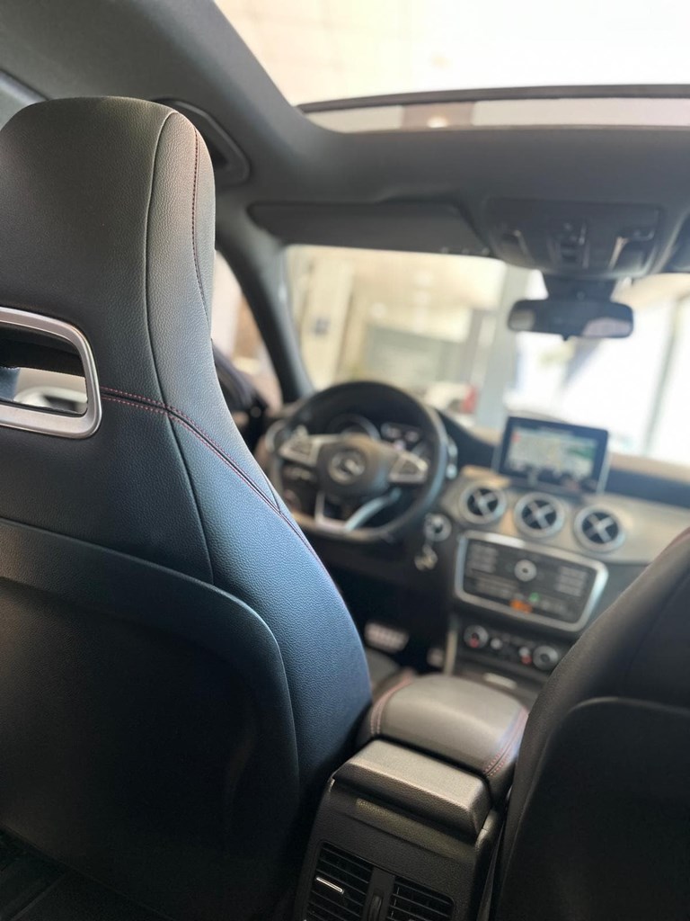 Foto 25 MERCEDES-BENZ Clase GLA 200 d AMG Line