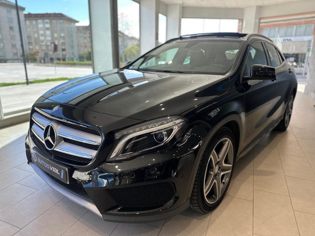 Foto 4 MERCEDES-BENZ Clase GLA 200 d AMG Line