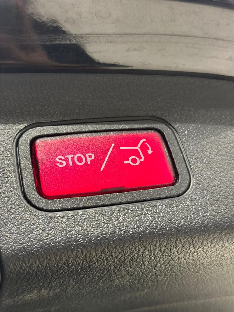 Foto 30 MERCEDES-BENZ GLA 200d AMG Line · 2020