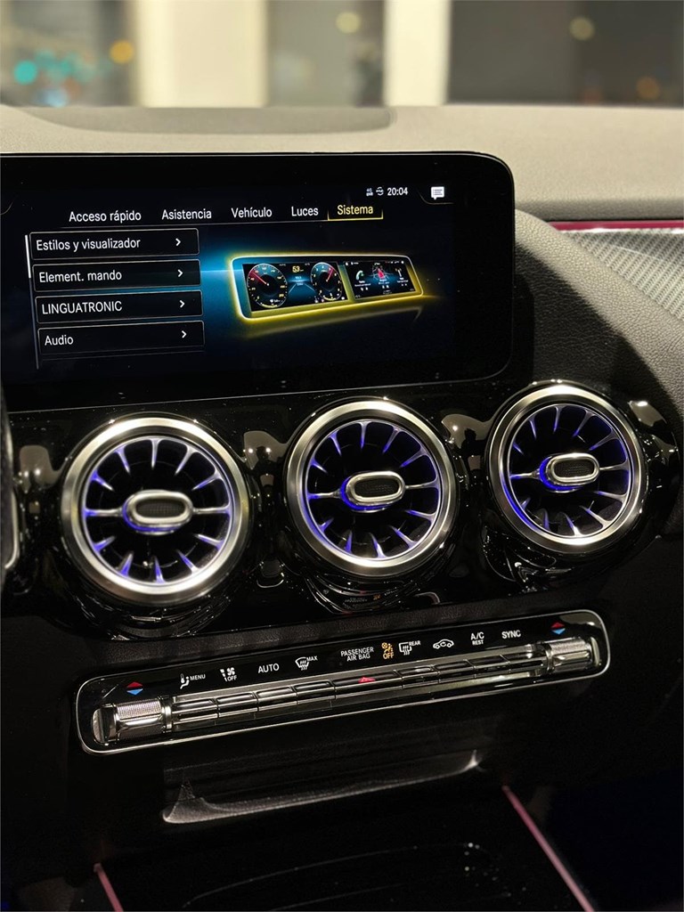 Foto 34 MERCEDES-BENZ GLA 200d AMG Line · 2020