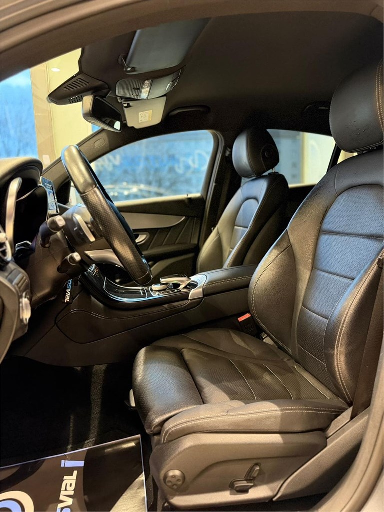 Foto 16 Mercedes-Benz GLC 220d Coupé AMG 4MATIC