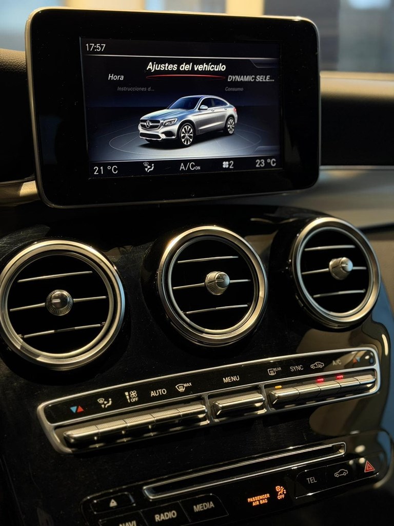 Foto 23 Mercedes-Benz GLC 220d Coupé AMG 4MATIC