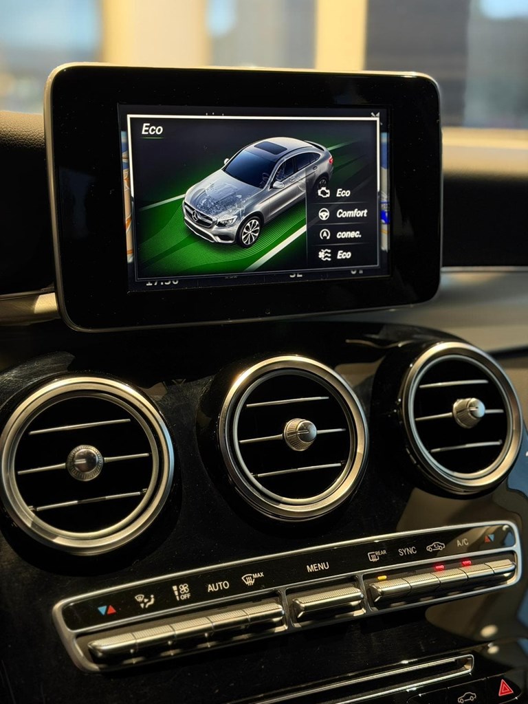 Foto 26 Mercedes-Benz GLC 220d Coupé AMG 4MATIC