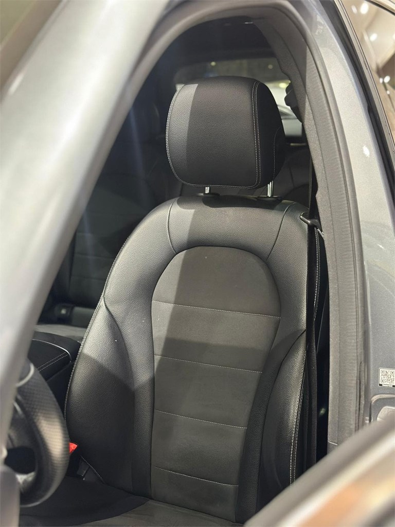 Foto 14 MERCEDES-BENZ GLC 250d 4MATIC AMG LINE