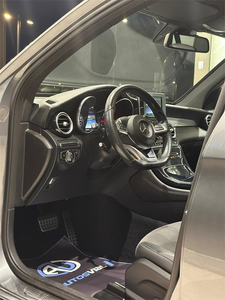 Foto 15 MERCEDES-BENZ GLC 250d 4MATIC AMG LINE