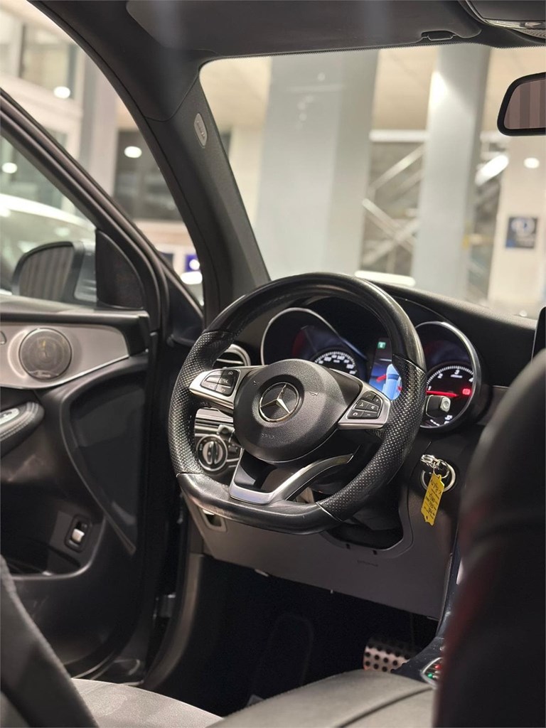 Foto 17 MERCEDES-BENZ GLC 250d 4MATIC AMG LINE
