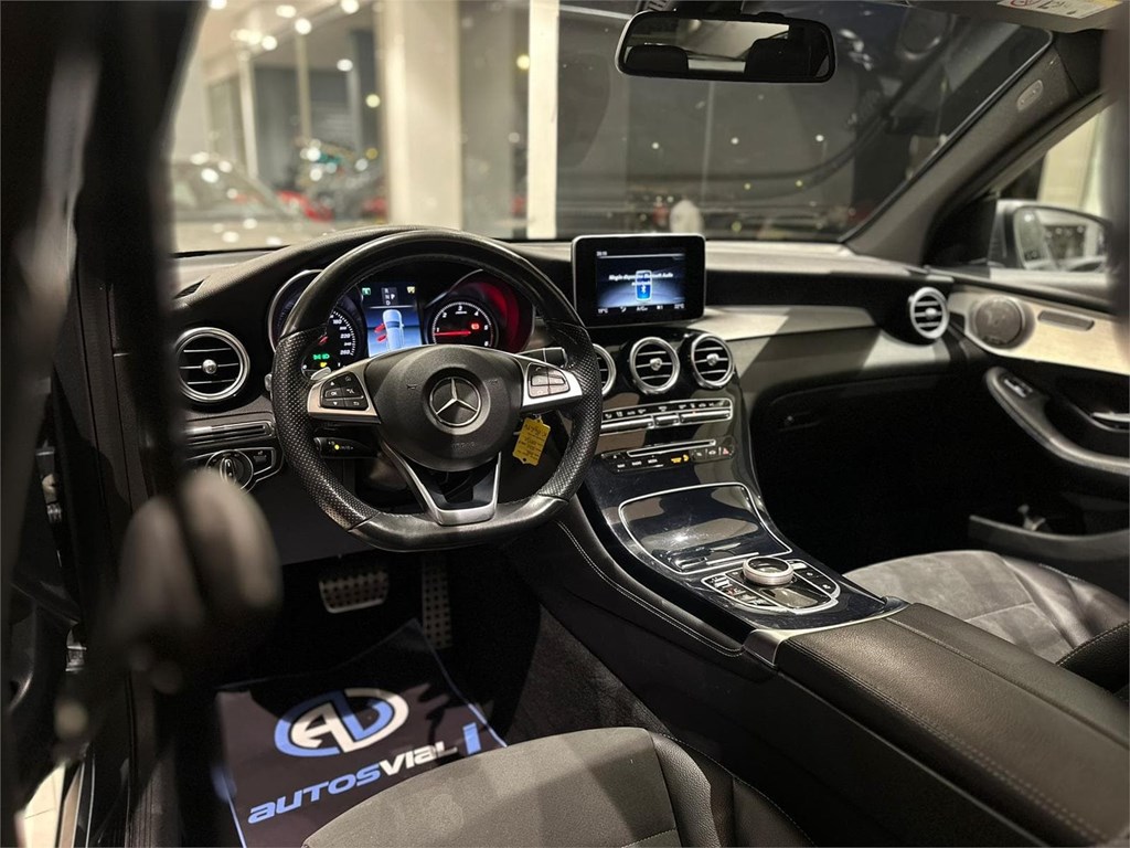 Foto 26 MERCEDES-BENZ GLC 250d 4MATIC AMG LINE
