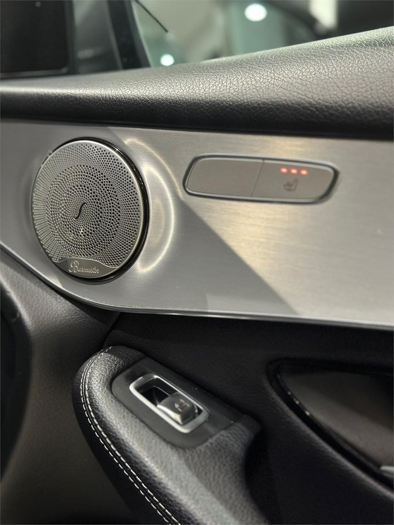 Foto 33 MERCEDES-BENZ GLC 250d 4MATIC AMG LINE